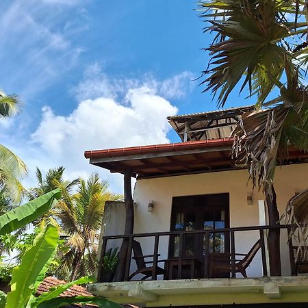 Bandulas Beach House Hikkaduwa Exterior photo